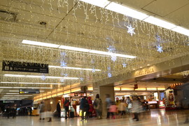 空間装飾実績紹介　羽田空港