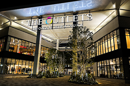 「THE OUTLETS SHONAN HIRATSUKA ウィンターイルミネーション